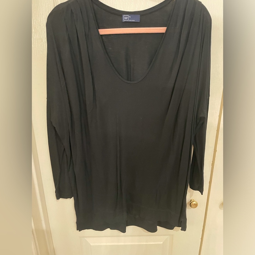 Black drapey Gap top. V neck with pleated shoulders